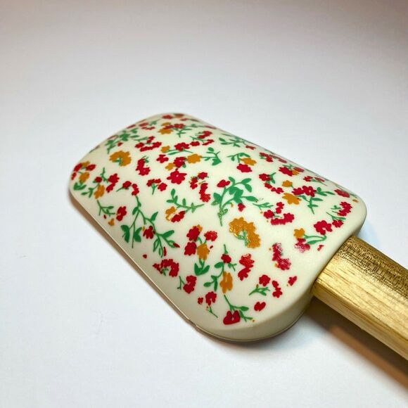 Pioneer Woman Flowered Silicone And Wooden Spatula - Picture 6 of 8